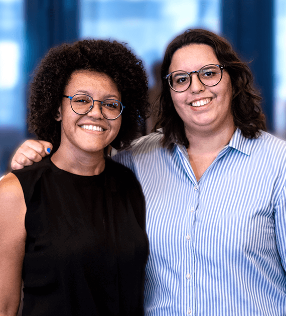 Ilustração de Julia e Naila, fundadoras da Clyra